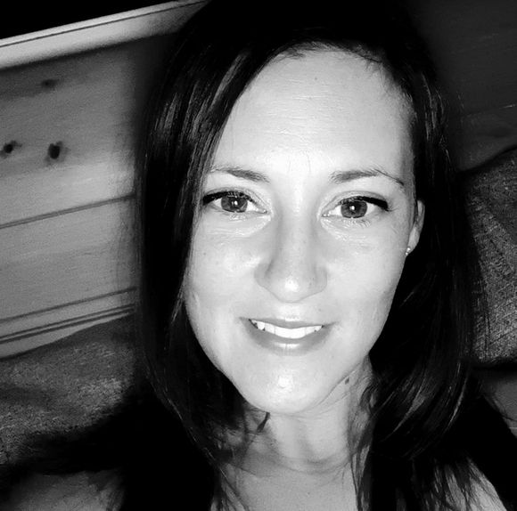 Meet your Posher, Andrea - Picture 1 of 1